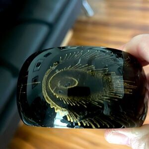 BLACK VINTAGE PEACOCK BANGLE